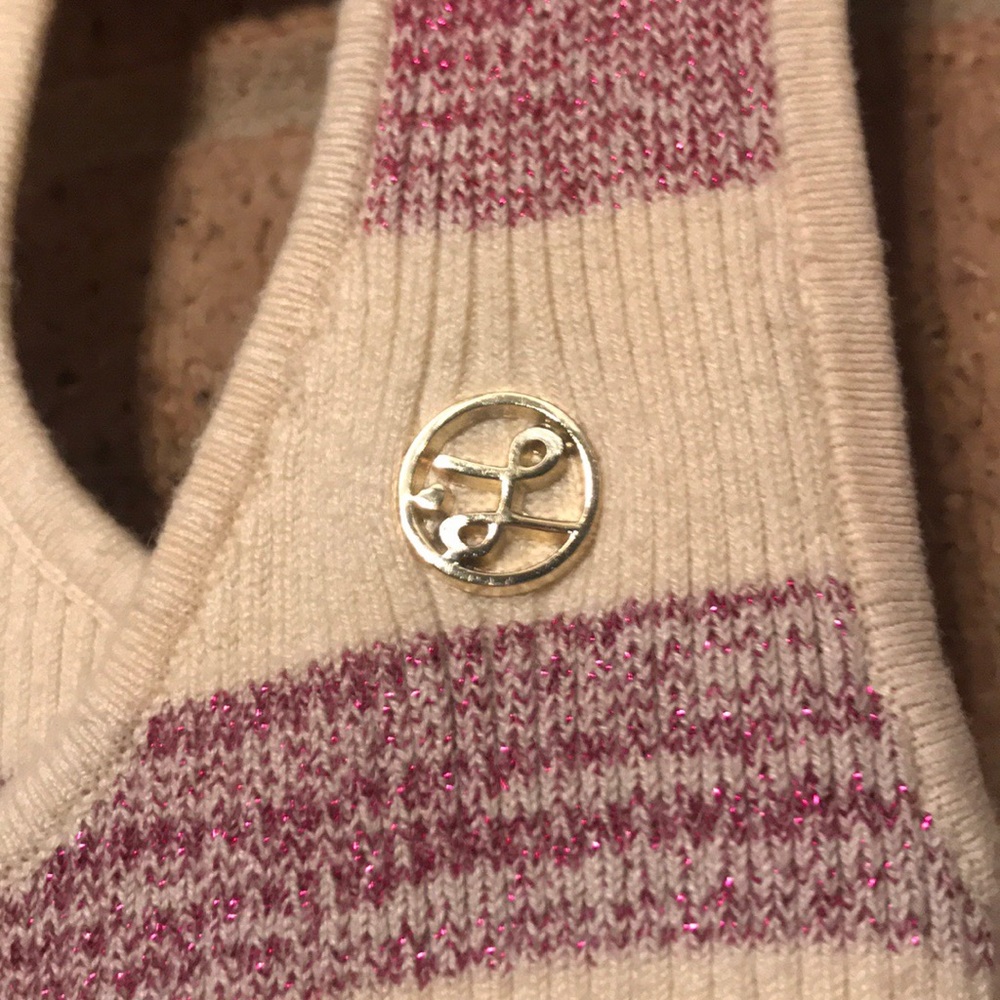 Luxirie Racer-Back Tank ✨💖💛 - Picture 4 of 8